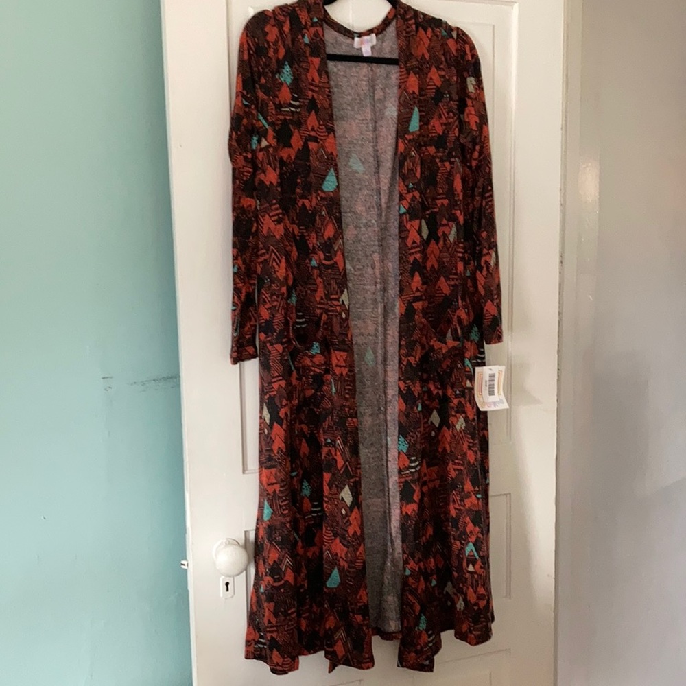 *Large LuLaRoe Sarah